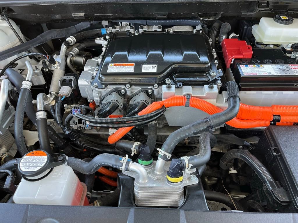 Certified 2024 Subaru Solterra AWD/4WD image 25