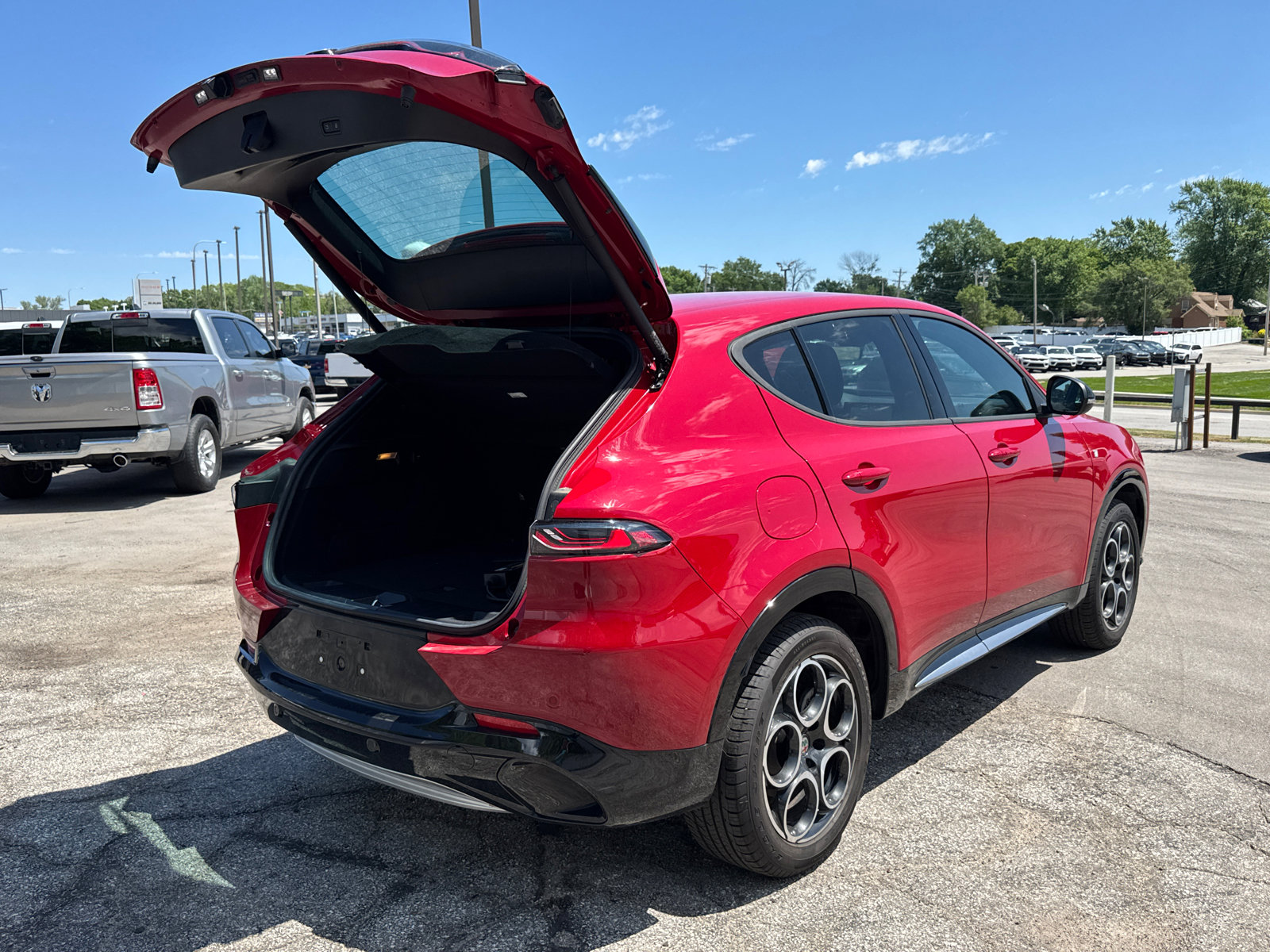 Used 2024 Alfa Romeo Tonale Ti image 17