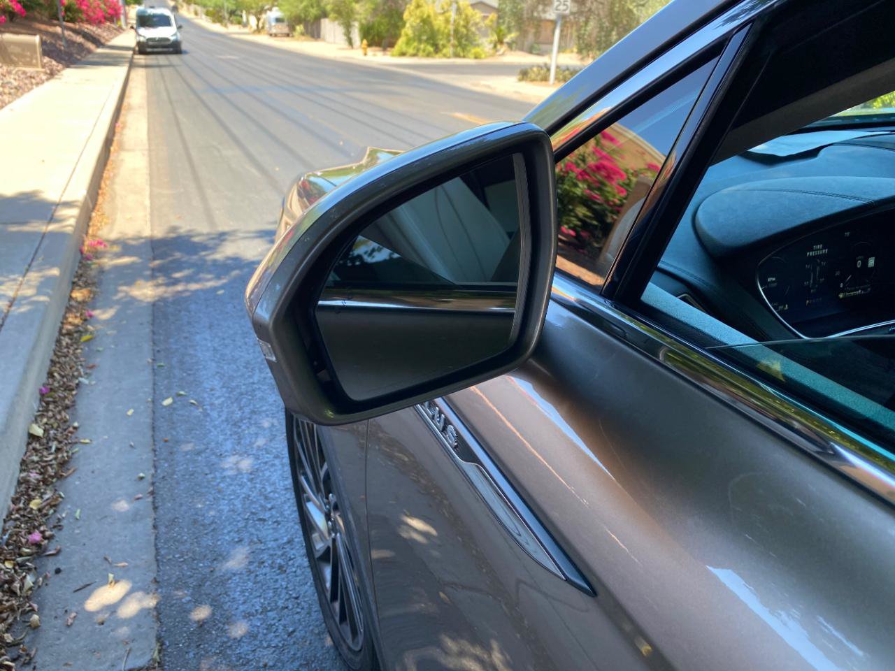 Used 2019 Lincoln Nautilus Reserve FWD image 16