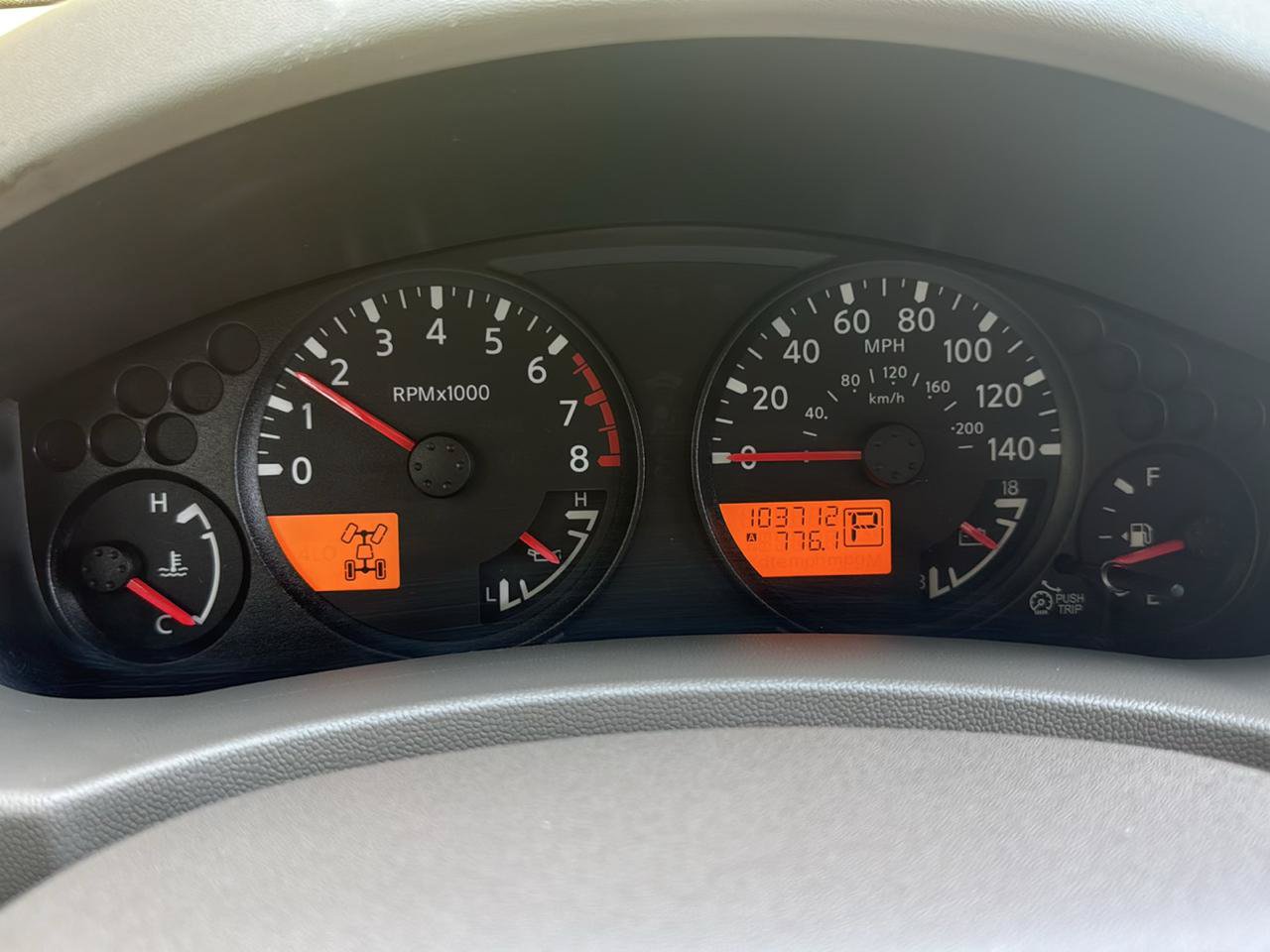 Used 2012 Nissan Frontier SV AWD/4WD image 17