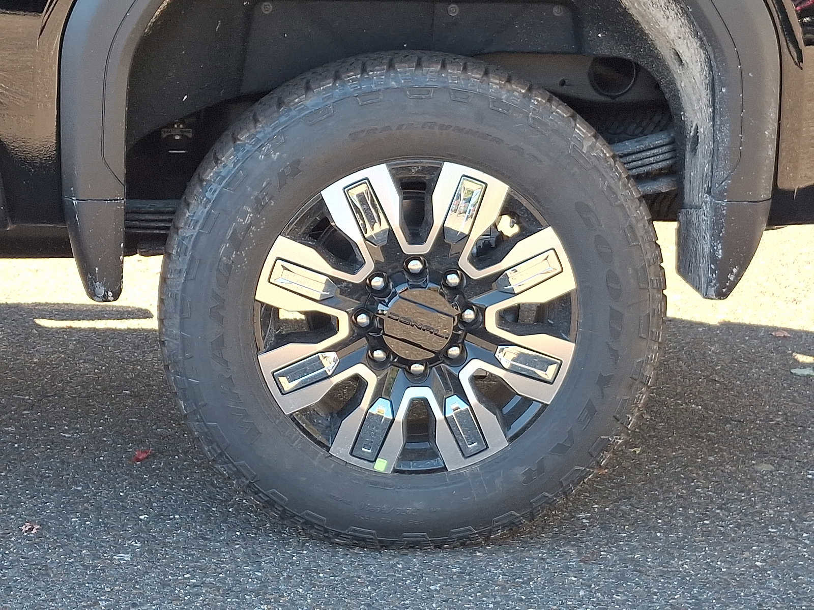 New 2026 GMC Sierra 2500 Denali w/ Denali Reserve Package image 5