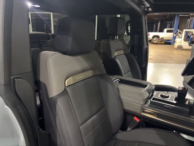 Certified 2025 GMC Hummer EV 2X image 39