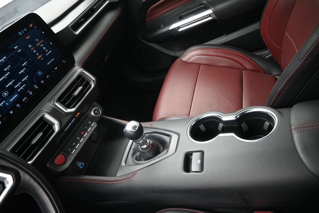 Used 2025 Ford Mustang GT Premium RWD image 21