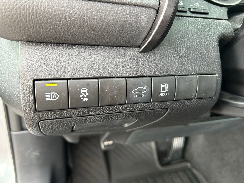 Used 2023 Toyota Camry LE FWD image 19