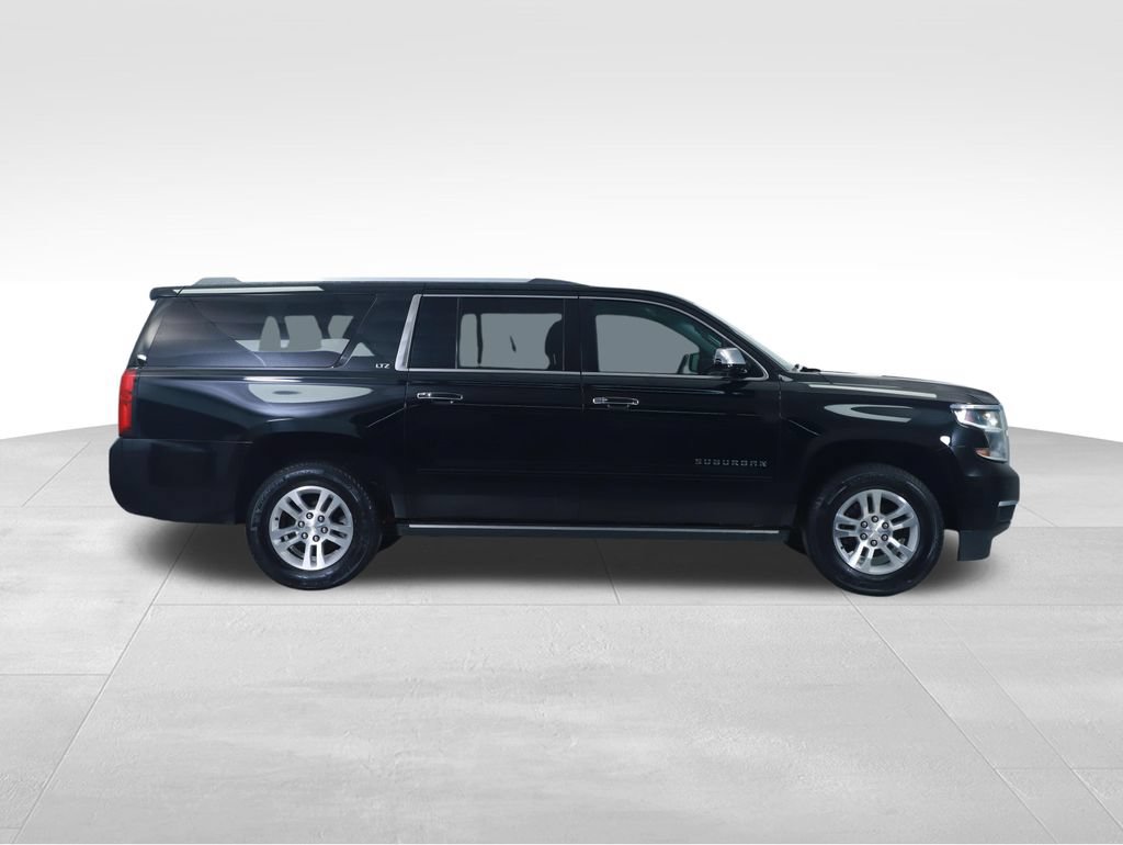 Used 2015 Chevrolet Suburban LTZ RWD image 13