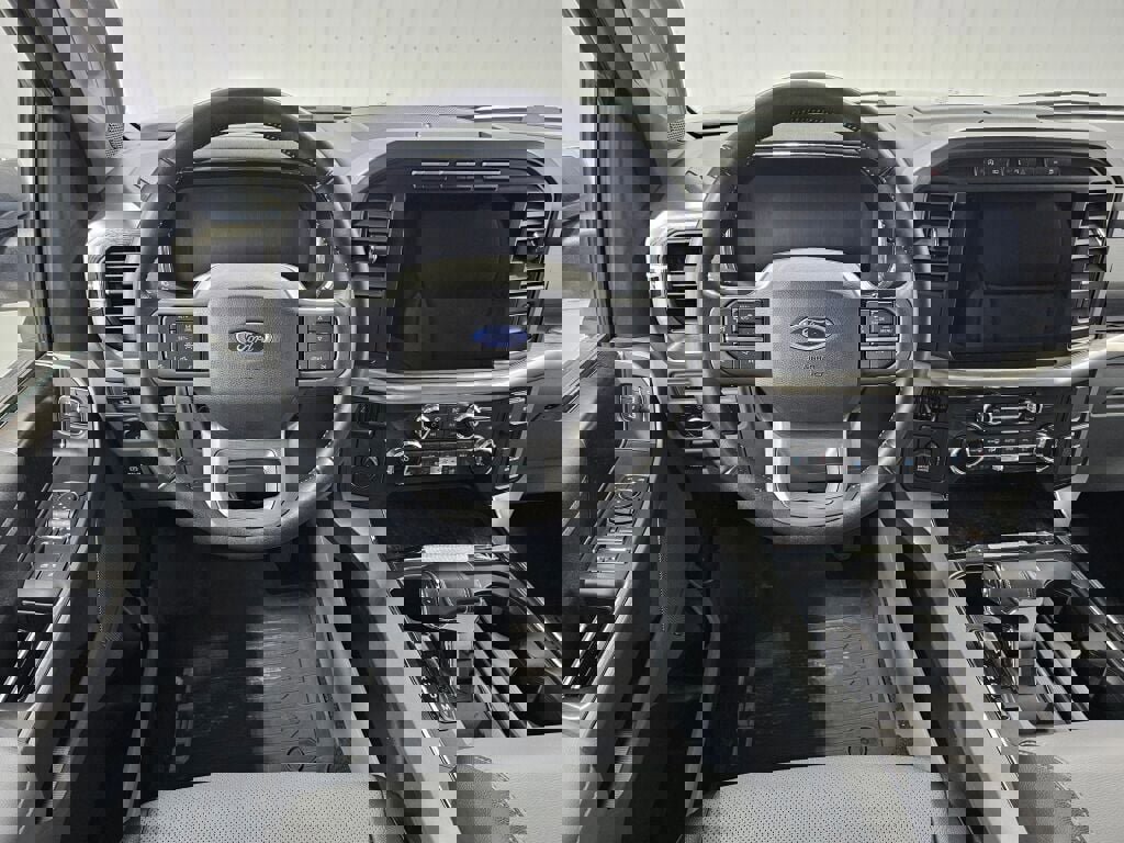 Used 2022 Ford F150 Lariat w/ Equipment Group 502A High image 4