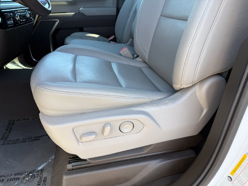 Used 2026 GMC Sierra 1500 SLT RWD image 13