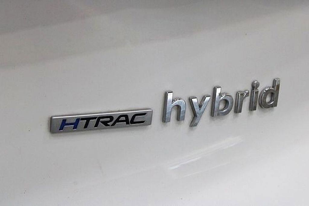 Used 2022 Hyundai Santa Fe SEL Premium w/ Cargo Package image 48