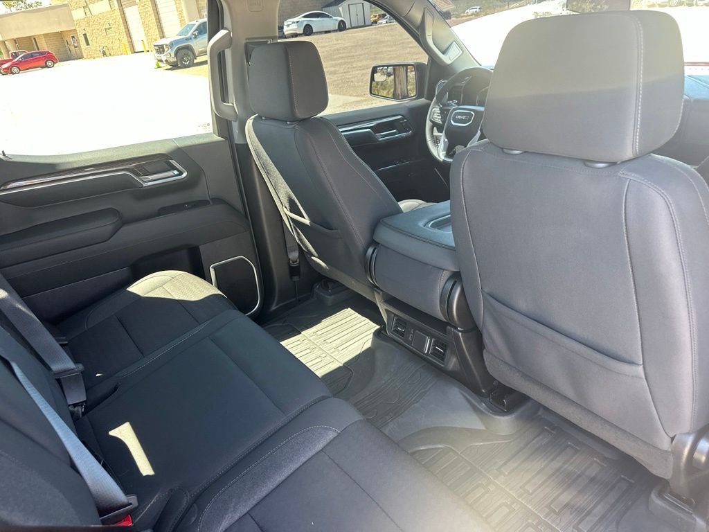 Certified 2024 GMC Sierra 1500 Elevation w/ LPO, Elevation Black Package AWD/4WD image 21