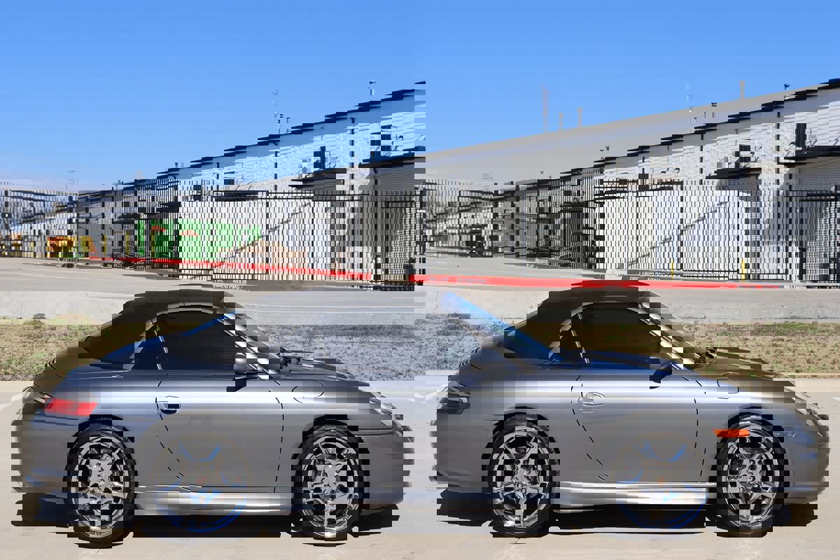 Used 2002 Porsche 911 Carrera image 5