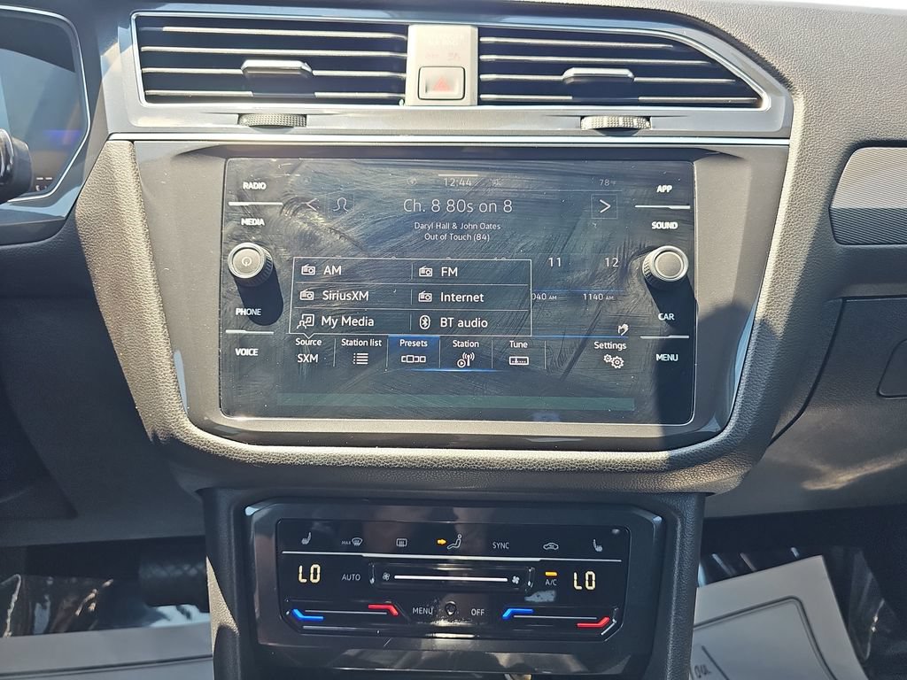Used 2023 Volkswagen Tiguan SE FWD image 21