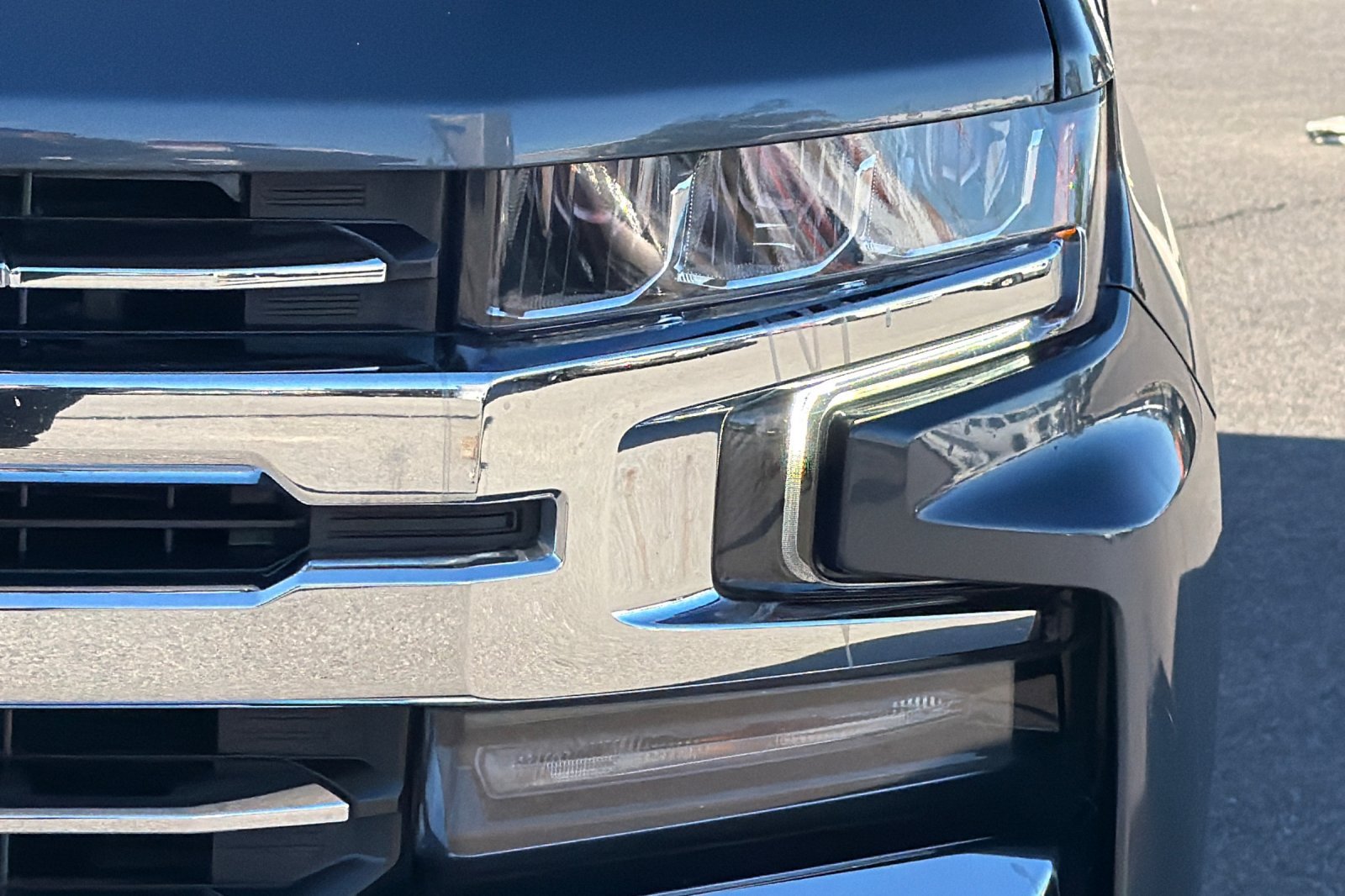 Used 2020 Chevrolet Silverado 1500 LTZ w/ LTZ Plus Package AWD/4WD image 46