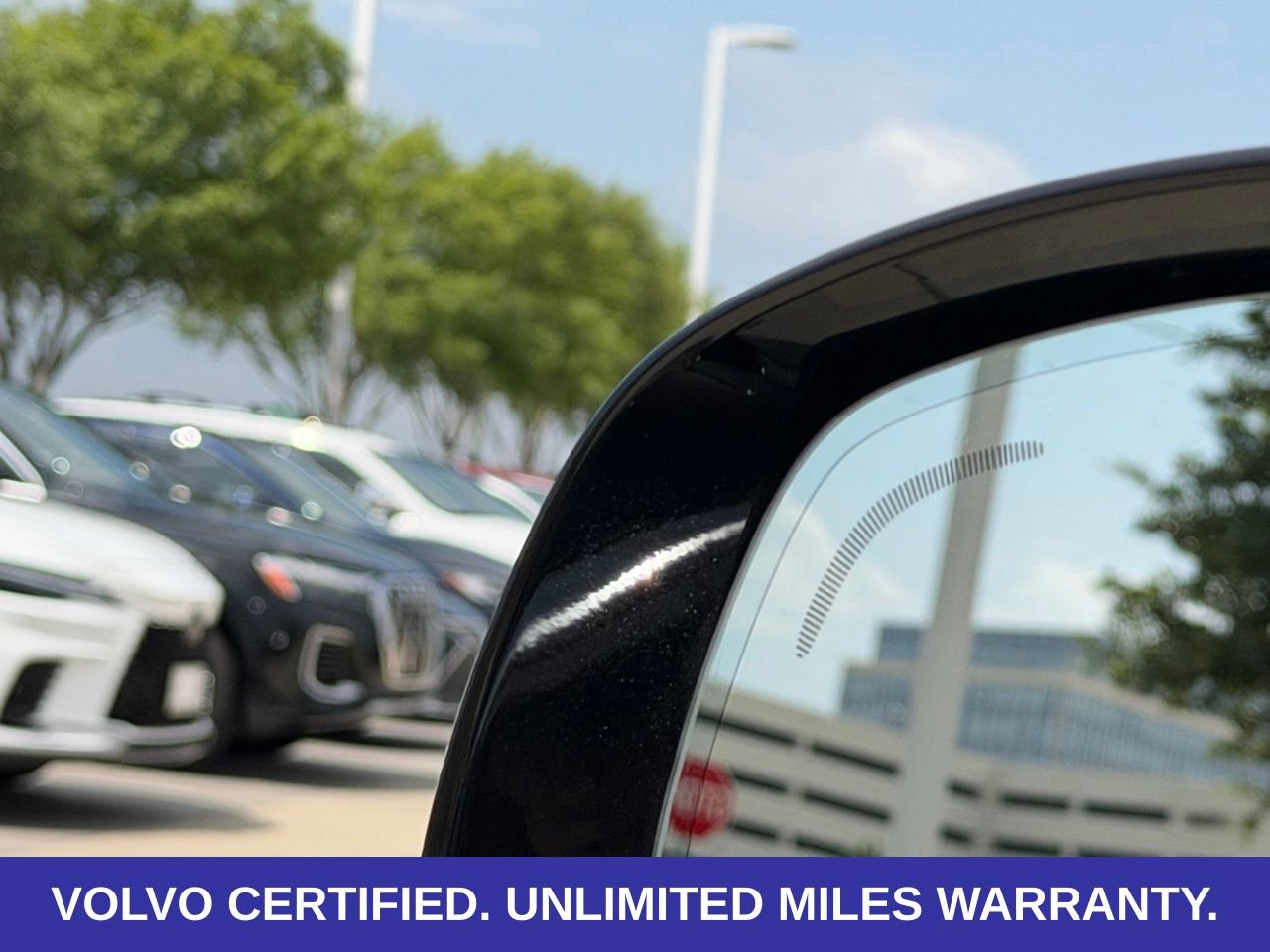Certified 2023 Volvo XC90 B6 Plus AWD/4WD image 12
