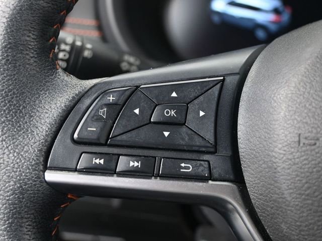 Used 2023 Nissan Kicks SR w/ SR Premium Package image 14