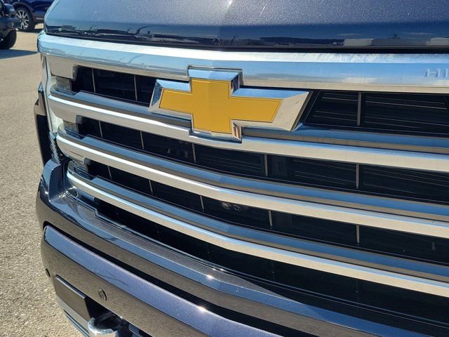 Used 2024 Chevrolet Silverado 1500 High Country image 6