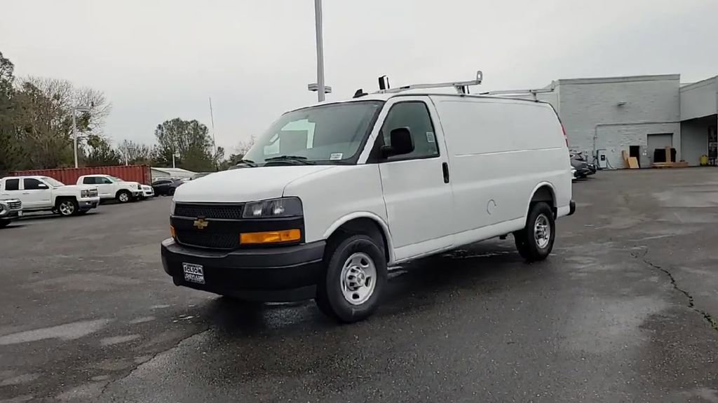 New 2025 Chevrolet Express 2500 w/ Driver Convenience Package image 4