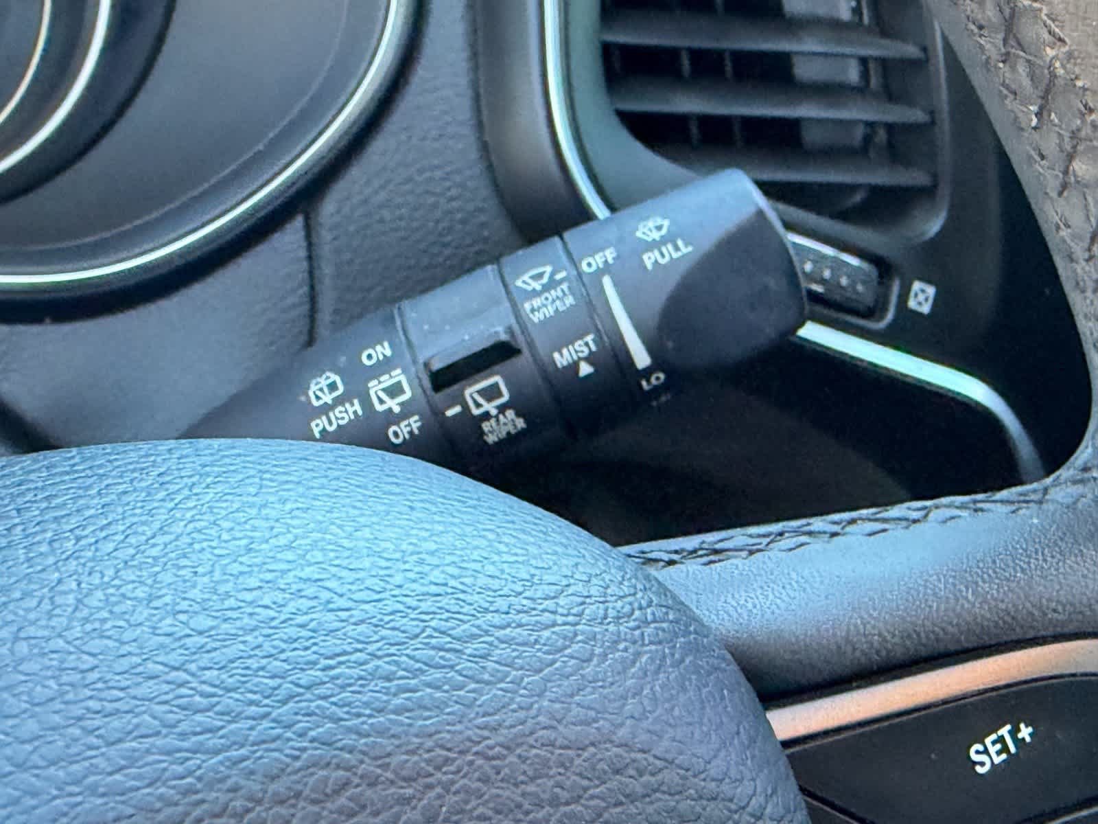 Used 2020 Jeep Cherokee Latitude Plus FWD image 14