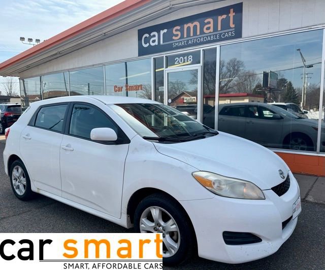 Used 2010 Toyota Matrix image 1