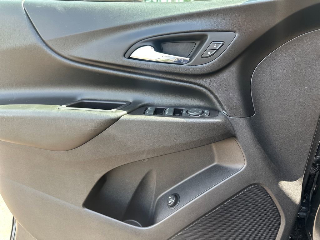 Used 2020 Chevrolet Equinox LT FWD image 15
