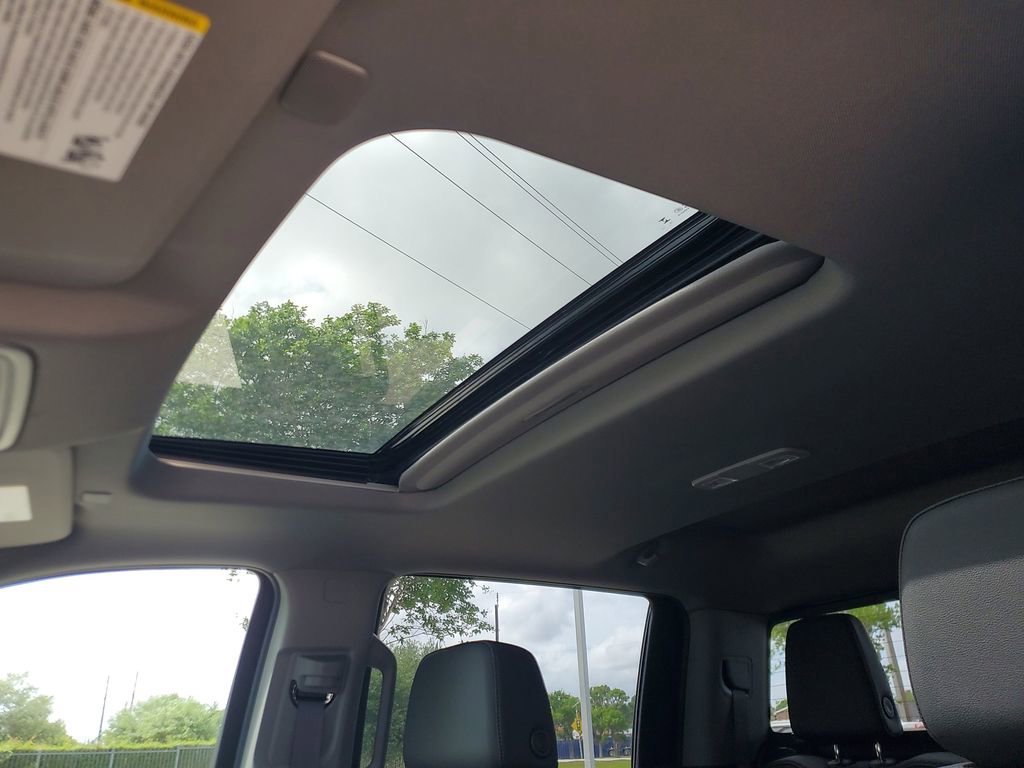 New 2026 Chevrolet Silverado 1500 LTZ w/ LTZ Convenience Package II image 31