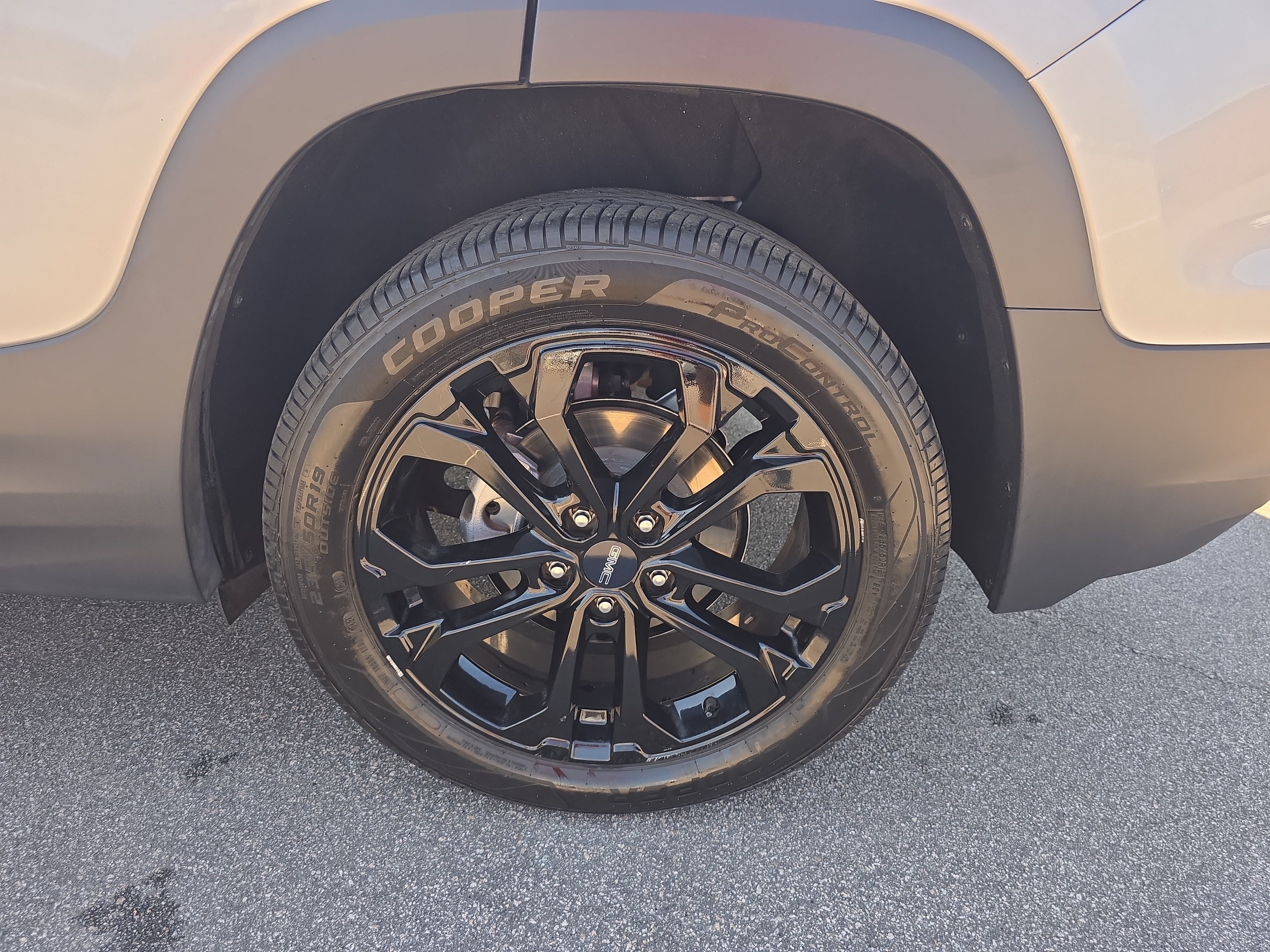 Used 2021 GMC Terrain SLT w/ Elevation Edition AWD/4WD image 35