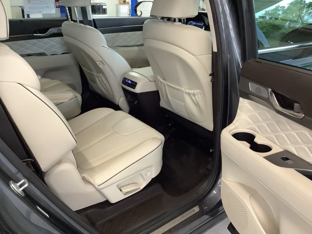 Used 2020 Hyundai Palisade Limited AWD/4WD image 16
