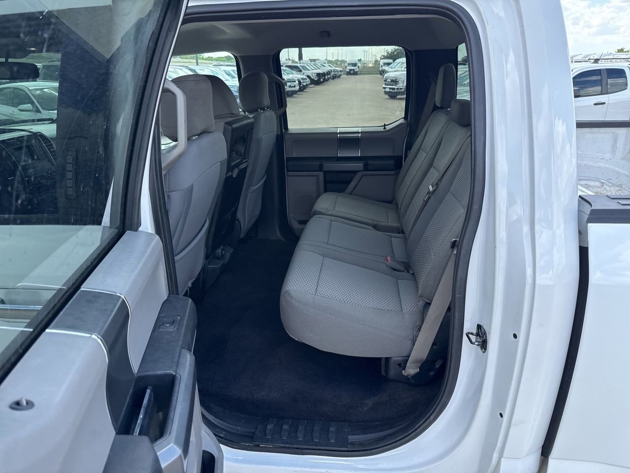 Used 2016 Ford F150 XLT w/ Equipment Group 301A Mid image 6