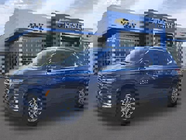 Used 2023 Chevrolet Traverse LT w/ LPO, Floor Liner Package image 4