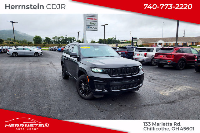 Used 2025 Jeep Grand Cherokee L Altitude AWD/4WD image 1