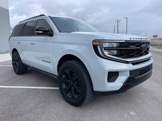 Used 2025 Ford Expedition Platinum w/ Driver's Package image 6