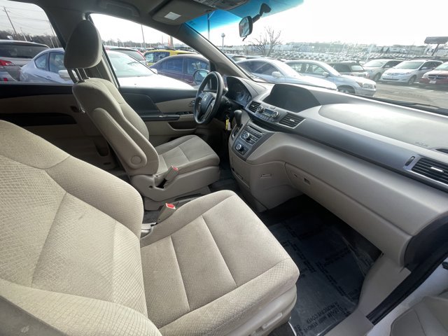 Used 2015 Honda Odyssey LX image 14