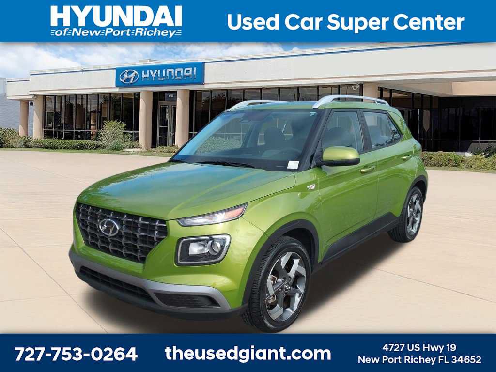 Certified 2024 Hyundai Venue SEL FWD image 1