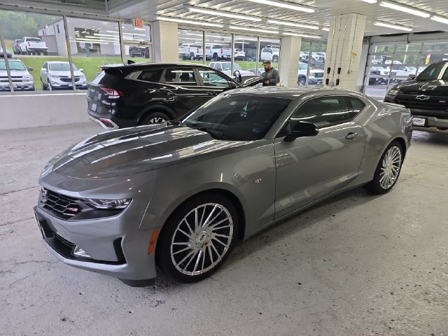 Used 2024 Chevrolet Camaro LT w/ RS Package RWD image 2