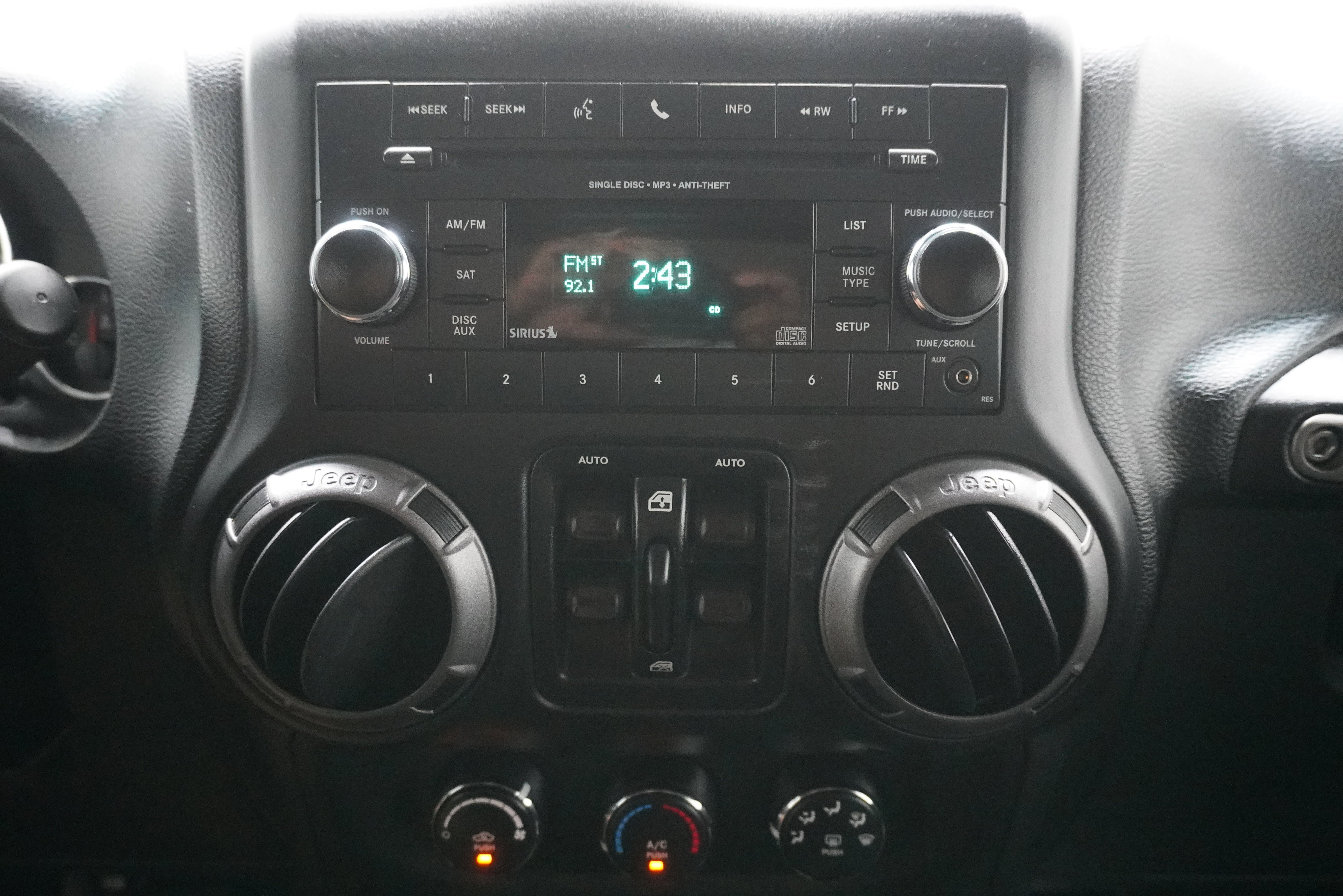 Used 2017 Jeep Wrangler Unlimited Sport w/ Quick Order Package 24S image 19