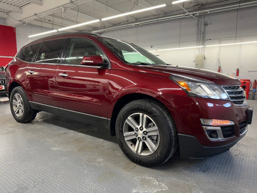 Used 2017 Chevrolet Traverse LT AWD/4WD image 5