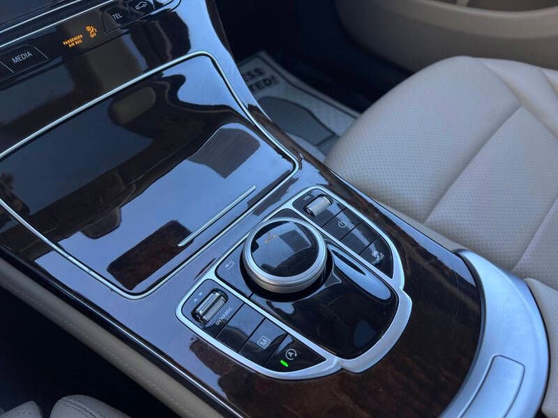 Used 2017 Mercedes-Benz GLC 300 w/ Premium 1 Package image 16