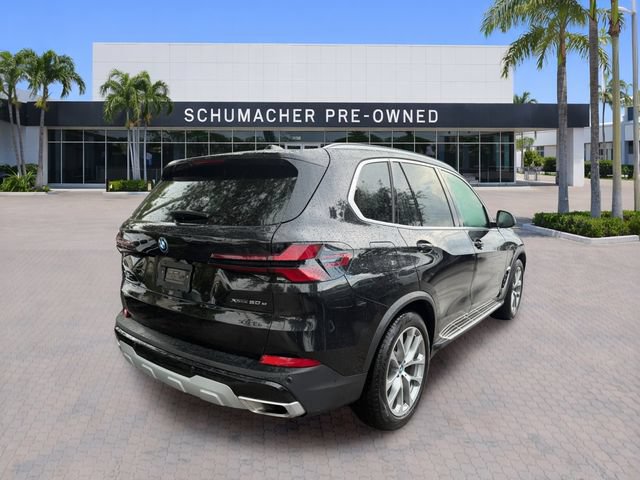 Used 2025 BMW X5 xDrive50e AWD/4WD image 7