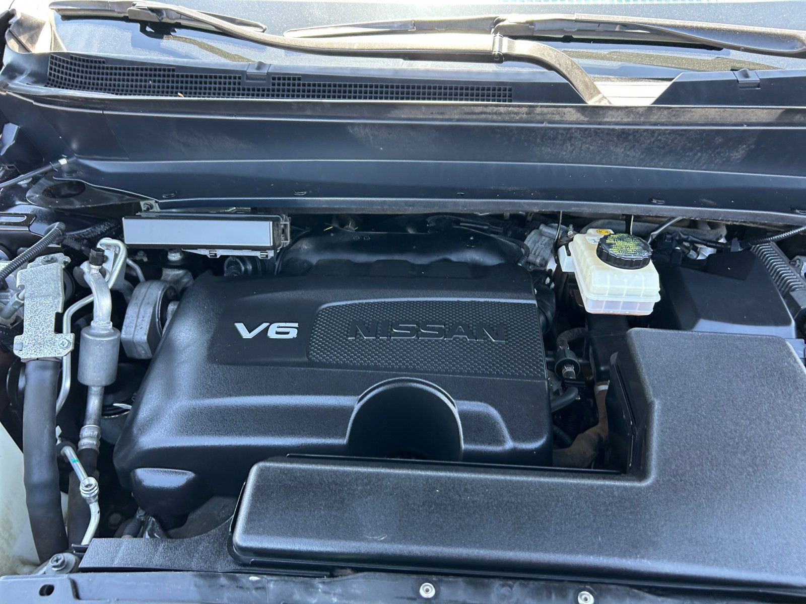 Used 2020 Nissan Pathfinder Platinum AWD/4WD image 20