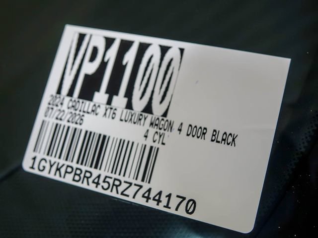 Certified 2024 Cadillac XT6 Luxury w/ LPO, Floor Liner Package AWD/4WD image 38