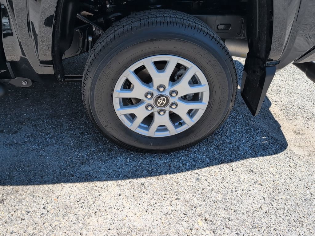 Used 2025 Toyota Tacoma SR5 image 13