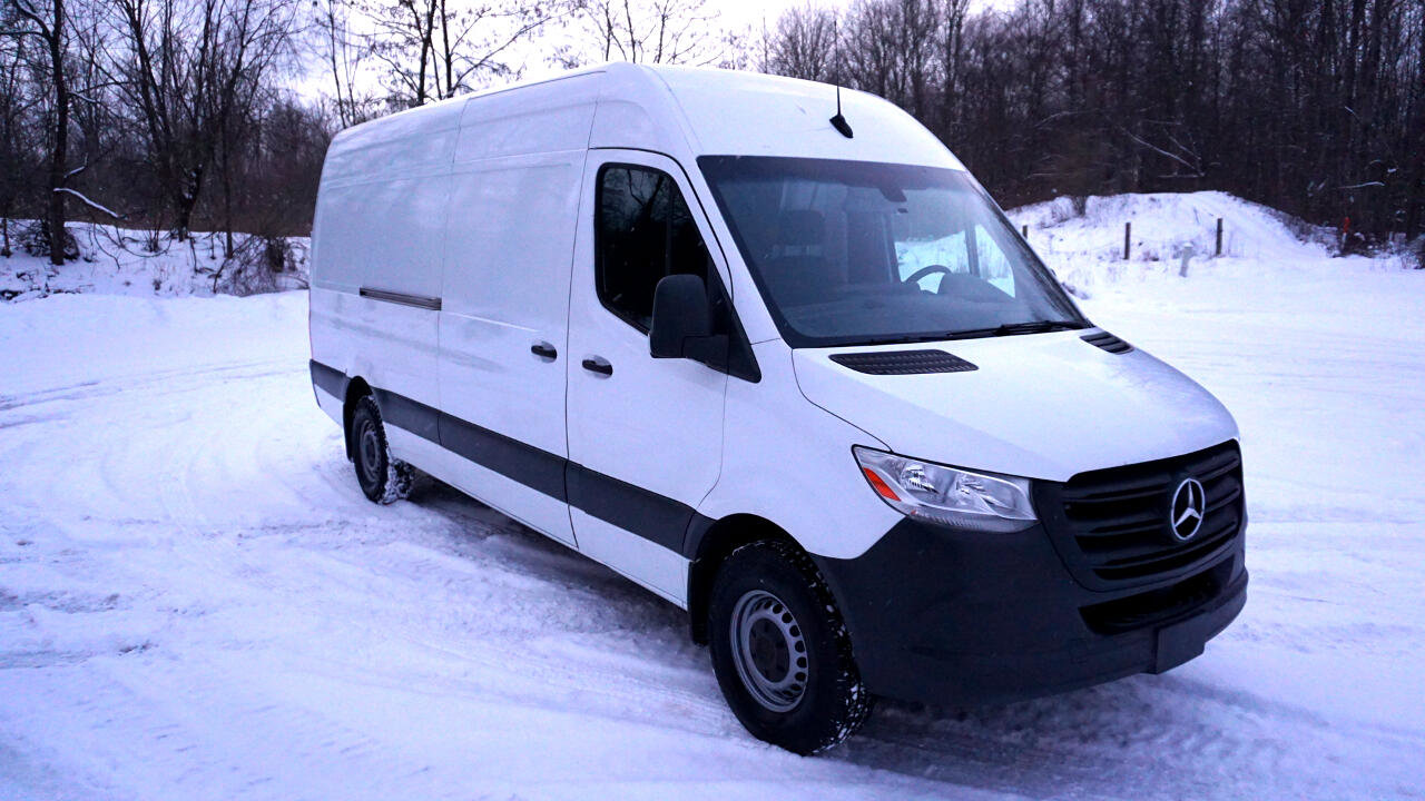 Used 2020 Mercedes-Benz Sprinter 2500 w/ Driver Convenience Package image 7