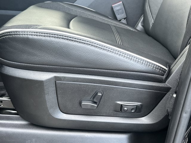 New 2025 RAM 2500 Limited AWD/4WD image 10