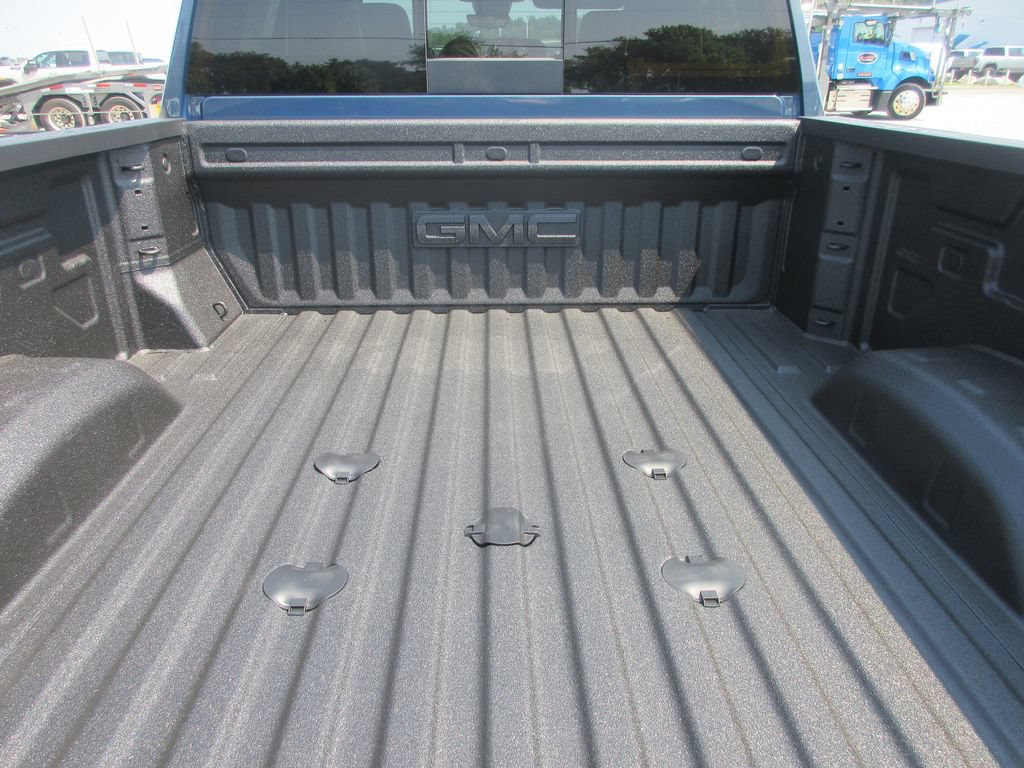 New 2026 GMC Sierra 2500 Denali Ultimate AWD/4WD image 7