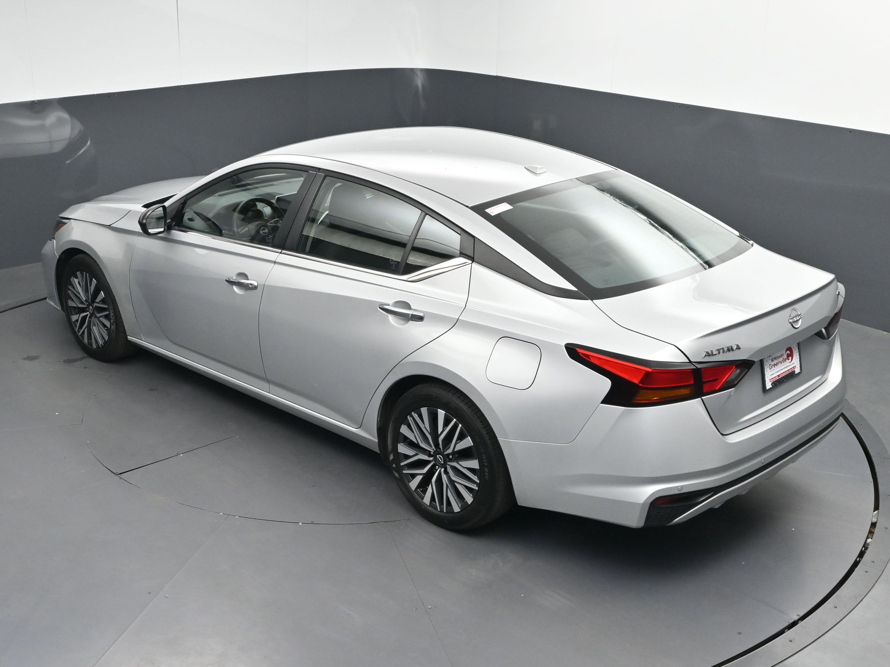 Certified 2024 Nissan Altima 2.5 SV image 35