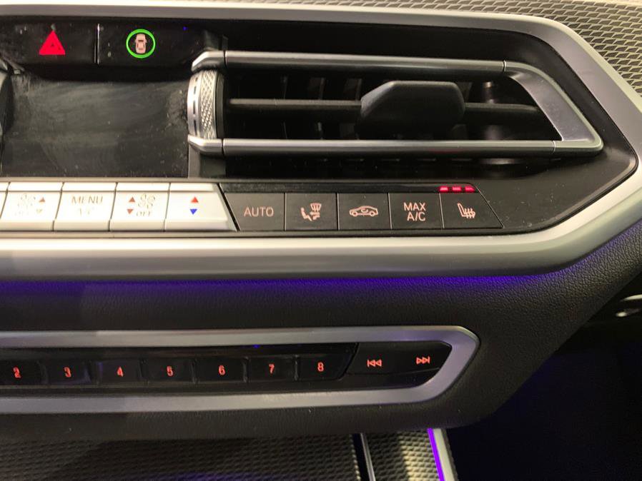 Used 2022 BMW X5 xDrive40i w/ M Sport Package image 53