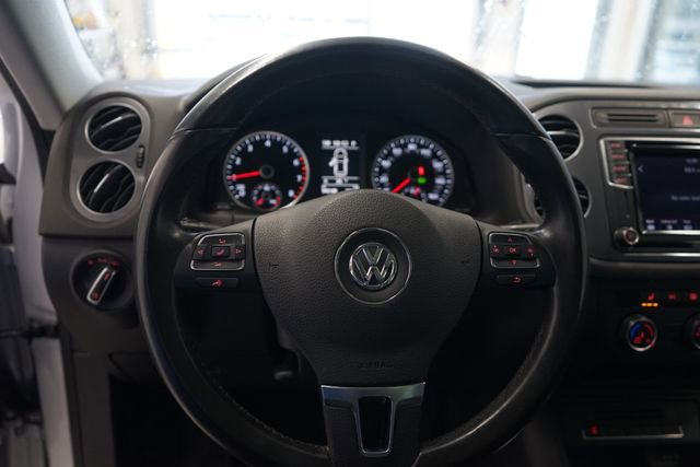 Used 2017 Volkswagen Tiguan Wolfsburg Edition image 22