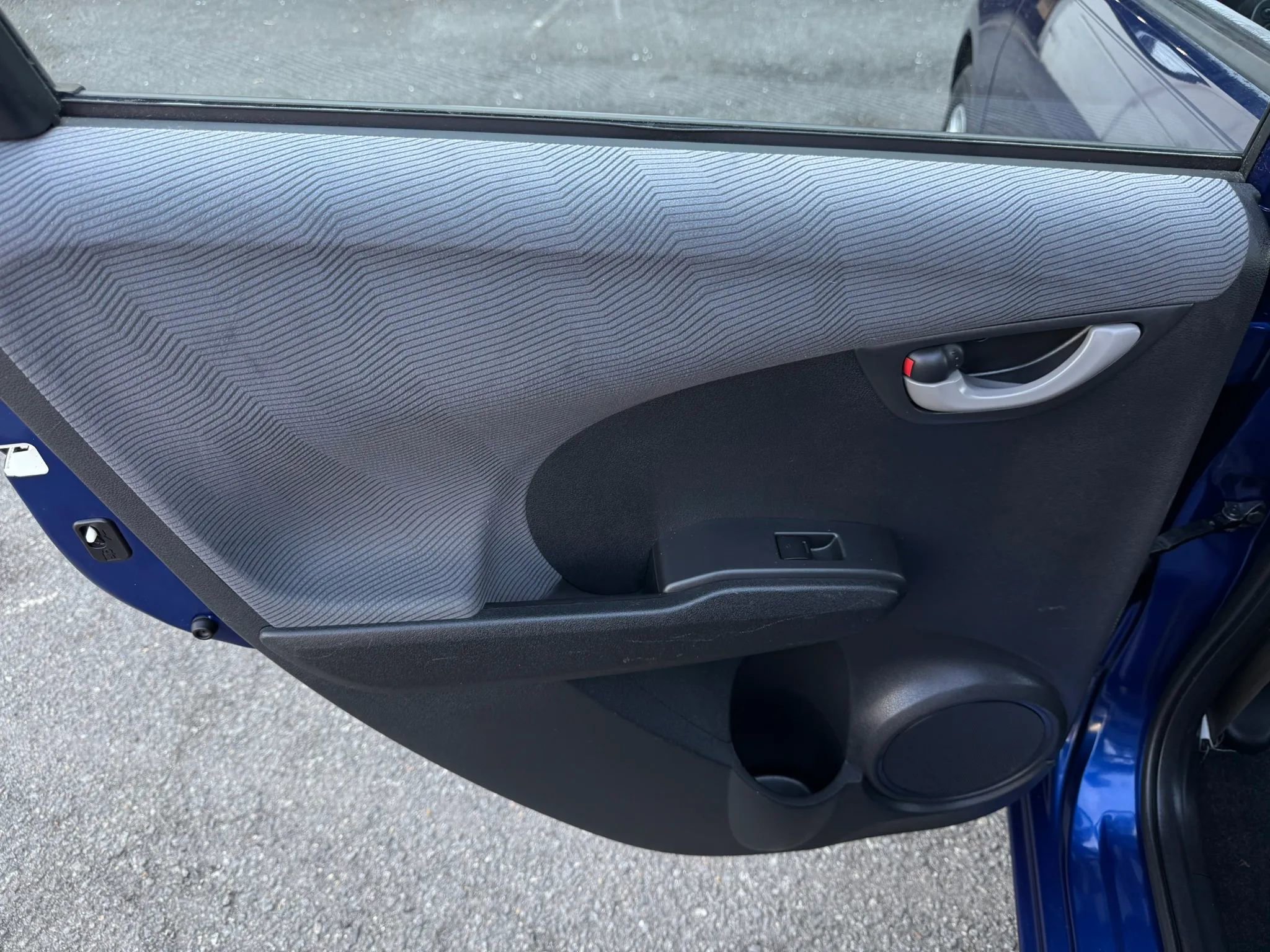 Used 2011 Honda Fit image 21