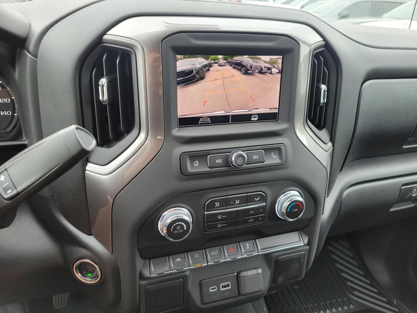 New 2026 GMC Sierra 1500 Pro w/ Graphite Edition AWD/4WD image 11