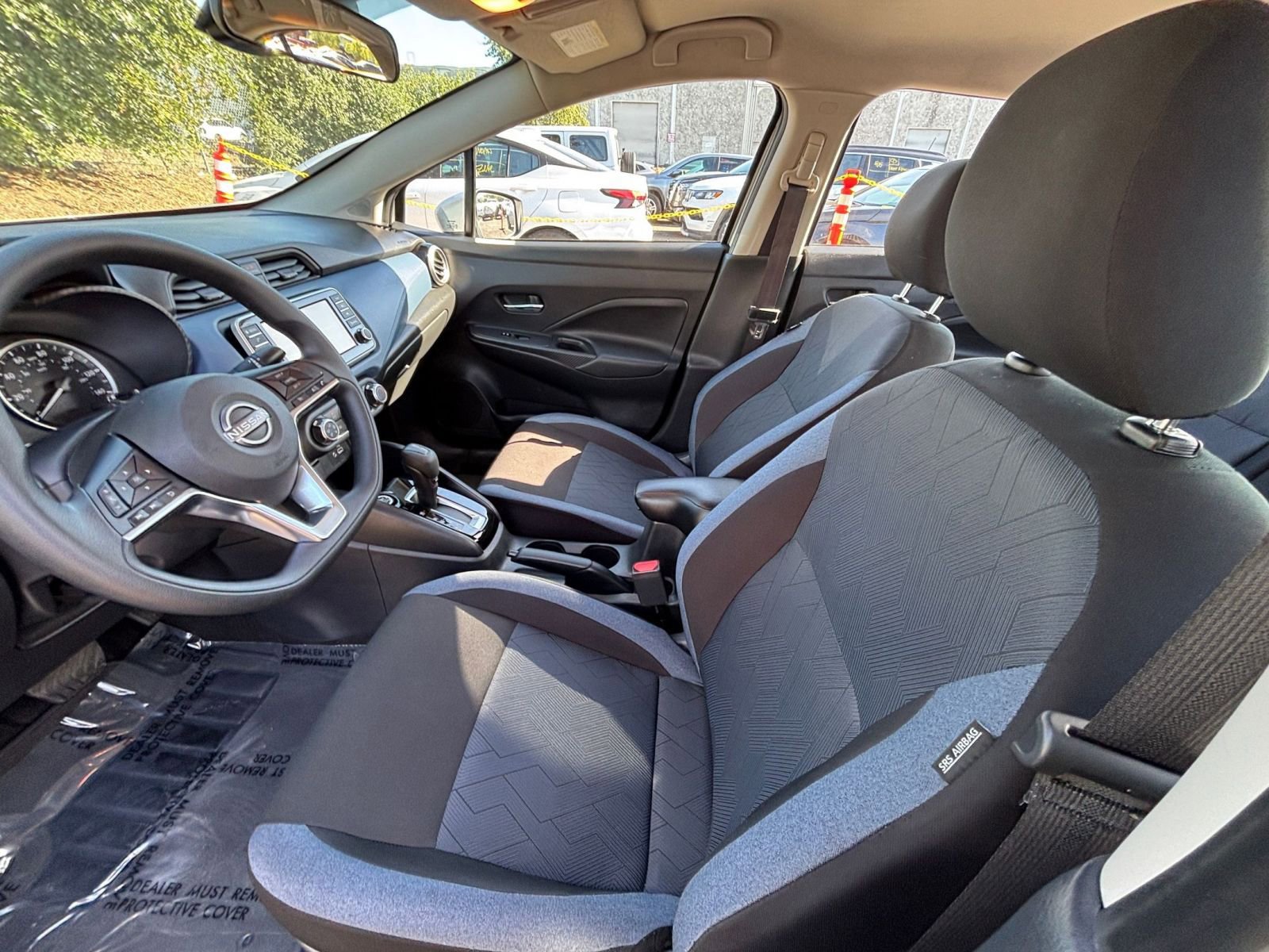 Used 2025 Nissan Versa SV image 24