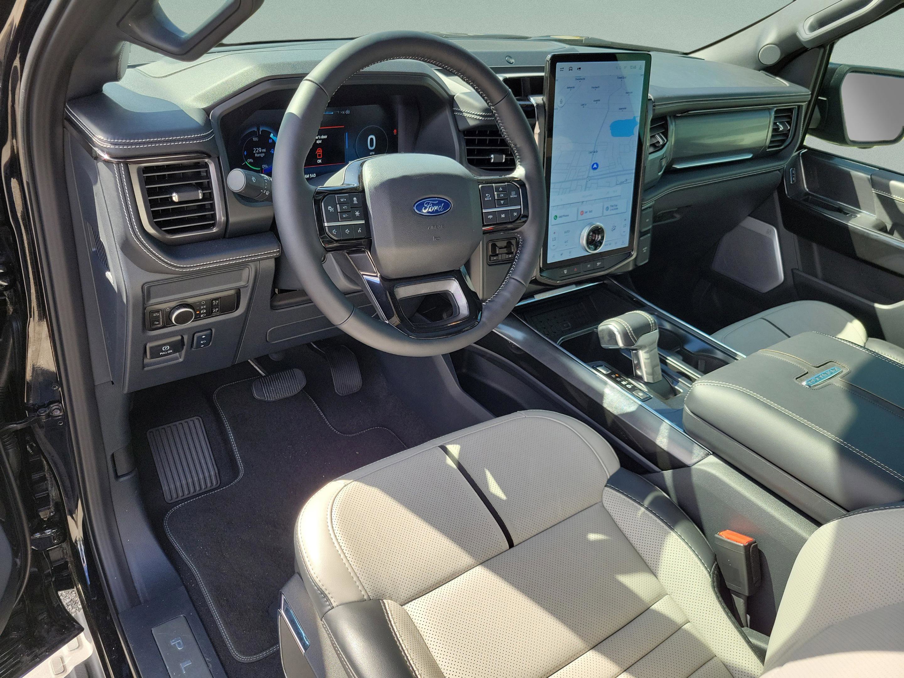 New 2025 Ford F150 Lightning Platinum image 19